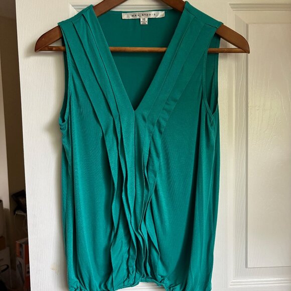 Women's Max Studio Green Tank Top - Picture 1 of 5